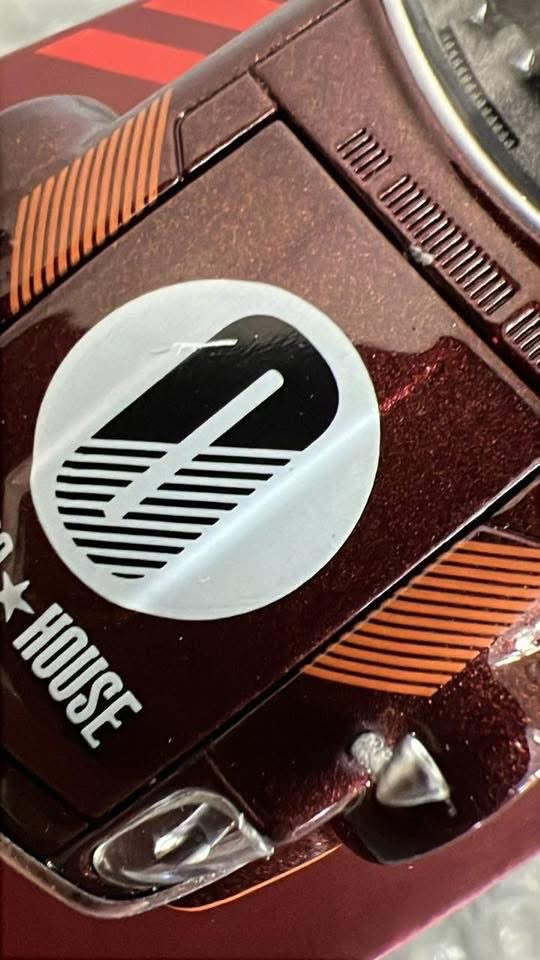 Kaido House #023 Datsun Fairlady Z Dark red Damaged *
