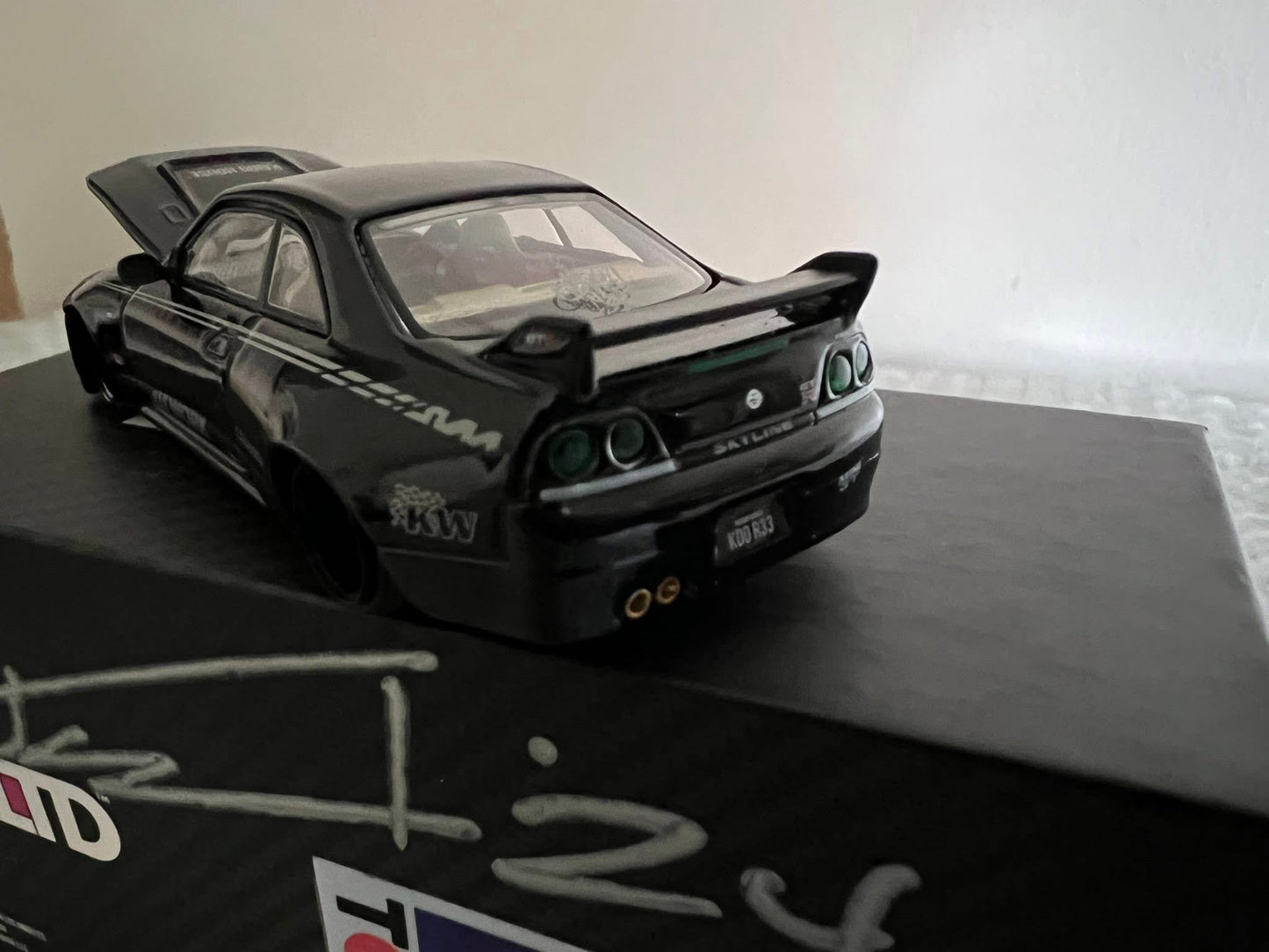 KAIDO HOUSE SKYLINE GT-R R33 BLKD  Mini Car Gogo Exclusive Hologram